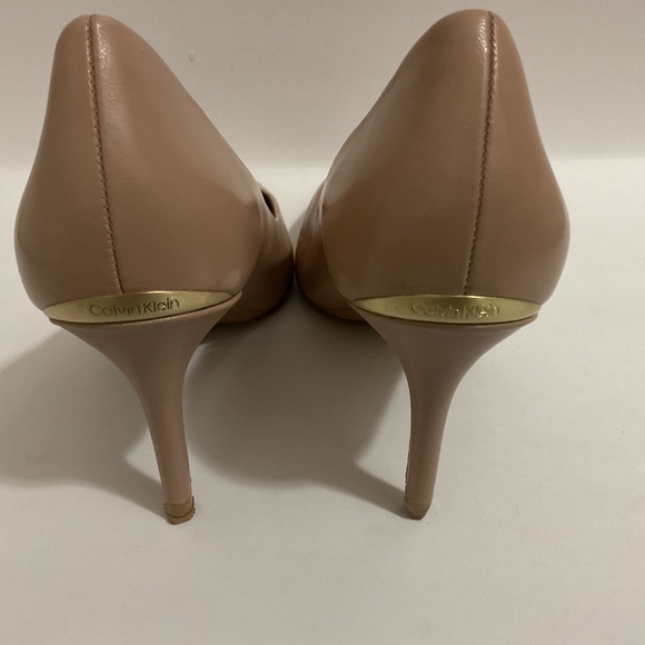 Calvin Klein Gayle Nude Leather Slip-on Pumps, Size 10 M - Picture 4 of 6